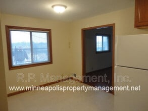 4200 Valley View Rd in Minneapolis, MN - Building Photo - Building Photo