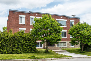 683 Irene Cres Apartments