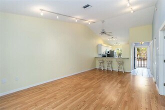 642 N Jefferson Ave in Sarasota, FL - Building Photo - Building Photo