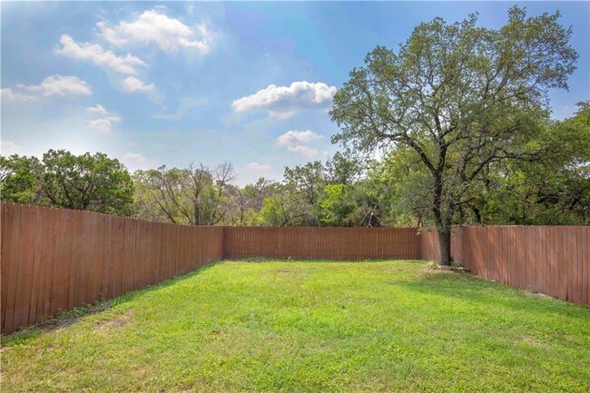 11609 Rustic Rock Dr in Austin, TX - Building Photo - Building Photo