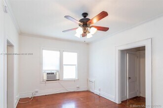 126 Mendoza Ave in Coral Gables, FL - Building Photo - Building Photo