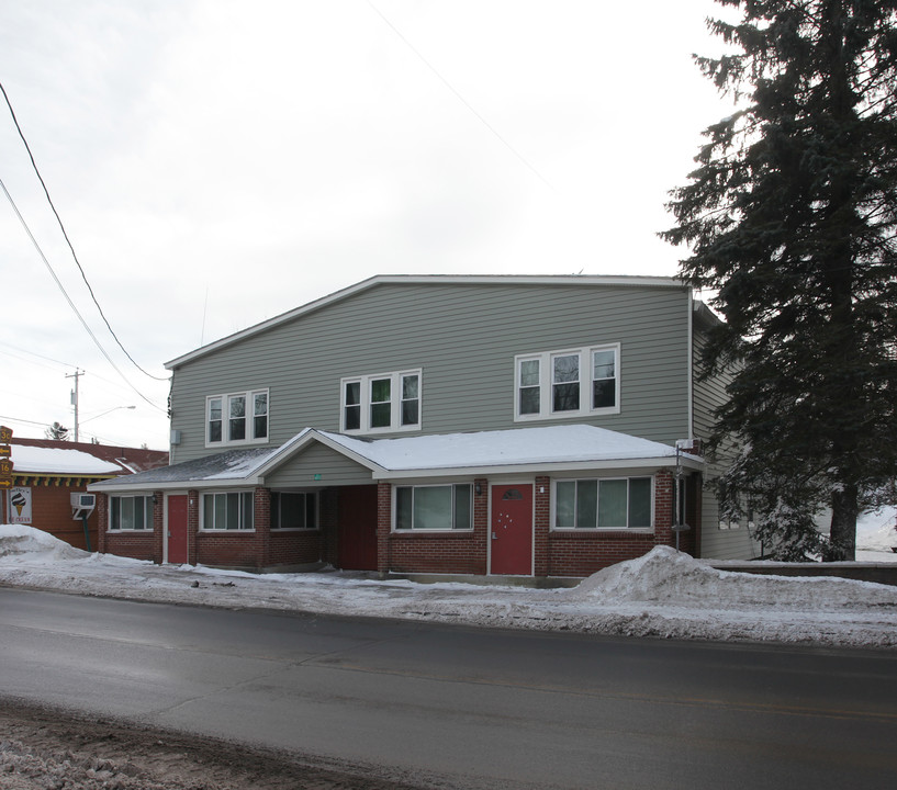 6073 Main St in Tannersville, NY - Building Photo