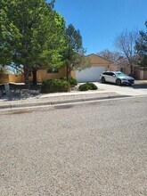 3008 Laurel Meadows Dr in Rio Rancho, NM - Building Photo - Building Photo