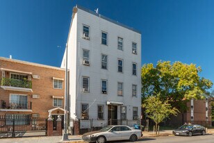 107 Bleecker St in Brooklyn, NY - Building Photo