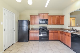 14611 Parkway Meadows Dr in Alexander, AR - Building Photo - Building Photo