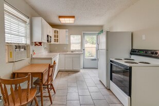 406 Marsha St in Keller, TX - Building Photo