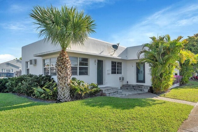 902 N J St in Lake Worth Beach, FL - Building Photo - Building Photo