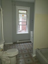 4522 N Broad St in Philadelphia, PA - Building Photo - Building Photo