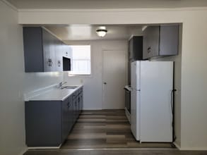 180 N Jones St in Overton, NV - Building Photo - Building Photo