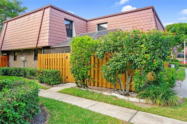 property at 7801 Courtyard Run W