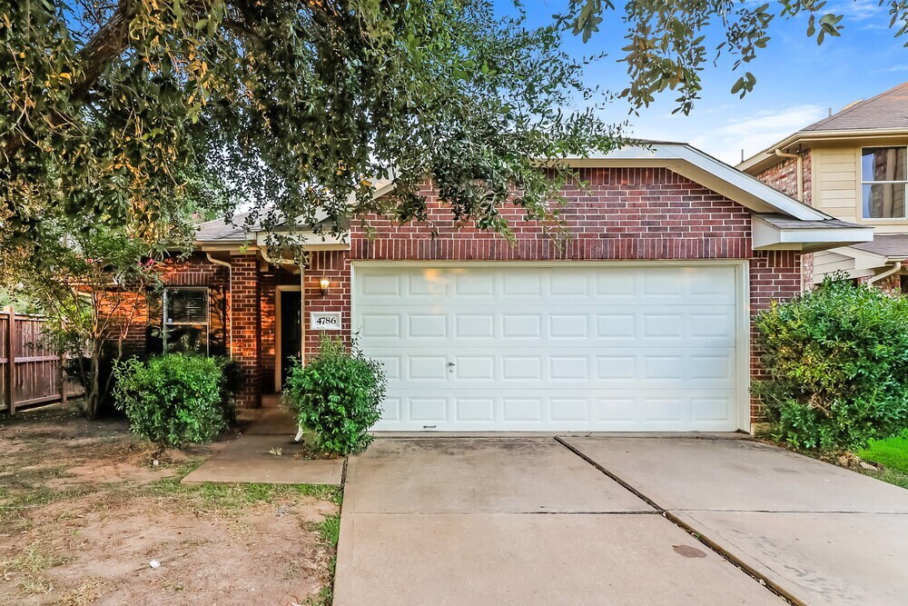 4786 Wind Trace Dr in Katy, TX - Building Photo