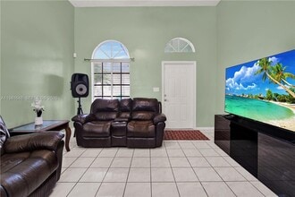 14138 SW 164th Terrace in Miami, FL - Building Photo - Building Photo