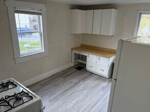 370 Falling Run Rd, Unit 1 in Morgantown, WV - Building Photo - Building Photo