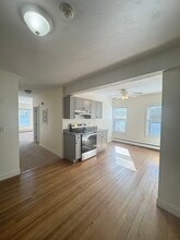 5 Austin St in Blackstone, MA - Building Photo - Building Photo