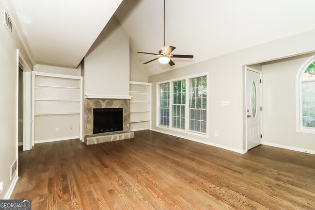 1620 Sir Galahad Dr SW in Marietta, GA - Building Photo - Building Photo