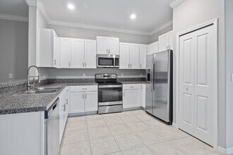 23225 Willow Glen Way in Lutz, FL - Building Photo - Building Photo