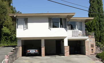 477 Chetwood St in Oakland, CA - Building Photo - Building Photo