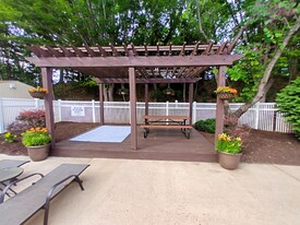 600 Reusens Rd in Lynchburg, VA - Building Photo