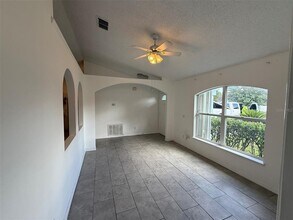 607 Basingstoke Ct in Kissimmee, FL - Building Photo - Building Photo