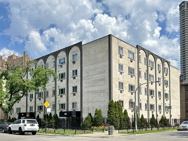 property at 663 W Grace St