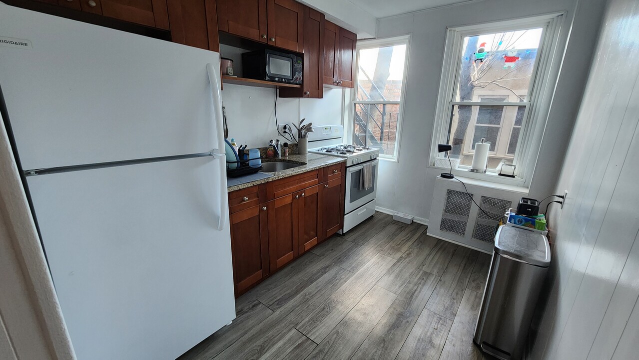 292 Foster St, Unit 5 in Boston, MA - Building Photo