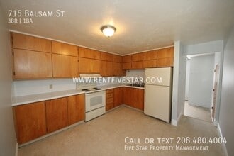715 Balsam St in Pocatello, ID - Building Photo - Building Photo