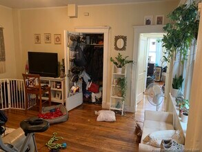 224 Kelton St, Unit 2 in Boston, MA - Foto de edificio - Building Photo