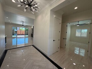 9316 Cruz Ct in Elk Grove, CA - Building Photo - Building Photo