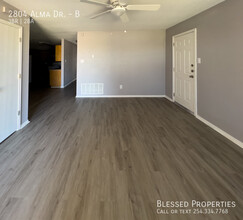 2804 Alma Dr-Unit -B in Killeen, TX - Building Photo - Building Photo