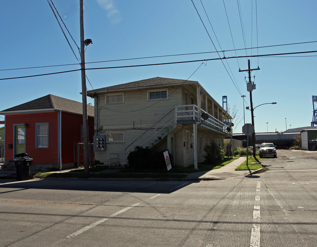 4938 Tchoupitoulas St in New Orleans, LA - Building Photo - Building Photo