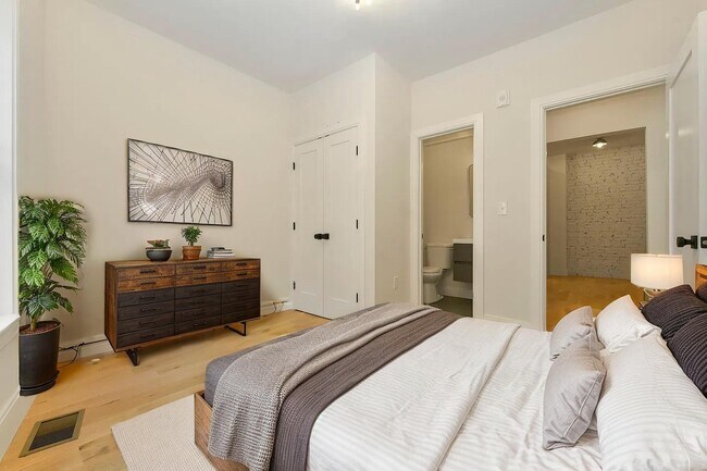 200 Maverick St in Boston, MA - Building Photo - Building Photo