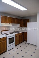 6 Indiana Ave in Rensselaer, NY - Building Photo