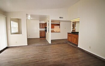 3174 Christopher St in Grand Prairie, TX - Building Photo - Building Photo