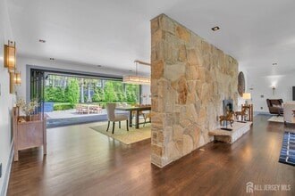 792 Partridge Dr in Bridgewater, NJ - Building Photo - Building Photo