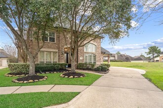 15619 Stone Gables Ln in Houston, TX - Building Photo - Building Photo