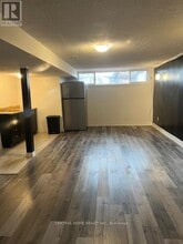 192 Silverbirch Dr in Newmarket, ON - Building Photo - Building Photo