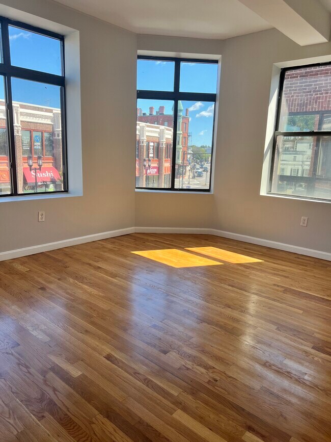 22 High St Apartments and Nearby Medford Apartments For Rent Medford, MA