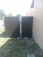 18051 NW 40th Pl, Unit 1 in Miami Gardens, FL - Building Photo - Building Photo