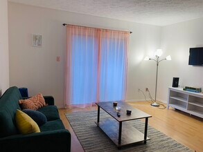 2473 Brittany Ln in Bloomington, IN - Building Photo - Building Photo