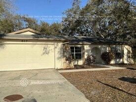 417 Oakleaf Blvd in Oldsmar, FL - Building Photo
