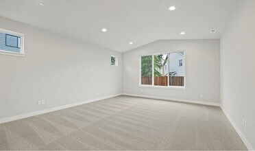 13815 48th Dr SE in Snohomish, WA - Building Photo - Building Photo