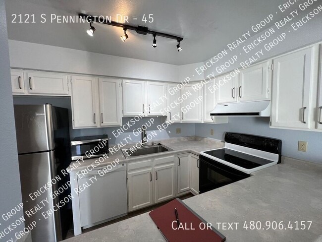 property at 2121 S Pennington