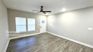 1103 S Pearl St in Independence, MO - Building Photo - Building Photo