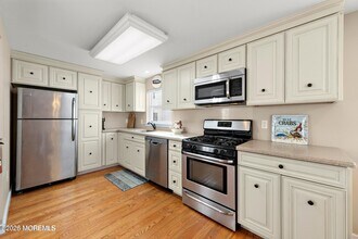 26 W Oceanview Dr in Long Beach, NJ - Building Photo - Building Photo