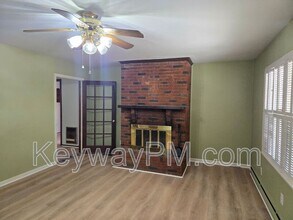 161 Hickory Dr S Cir in Martinez, GA - Building Photo - Building Photo