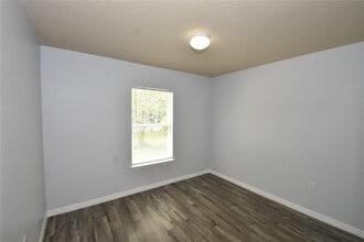 13 Universe Ct in Palm Coast, FL - Building Photo - Building Photo