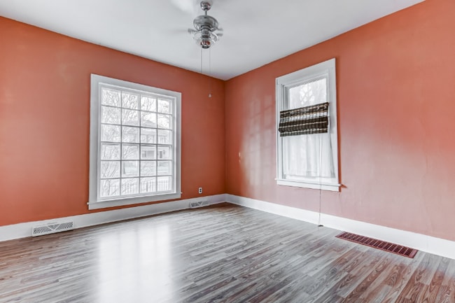 828 S MacArthur Blvd in Springfield, IL - Building Photo - Building Photo