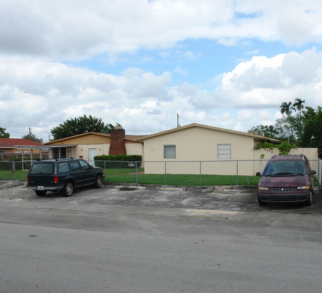 11023-11027 SW 7th Ter in Miami, FL - Building Photo - Building Photo