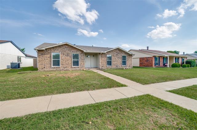 5625 Terry St in The Colony, TX - Building Photo - Building Photo