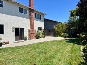 892 Gull Ave in Foster City, CA - Building Photo - Building Photo